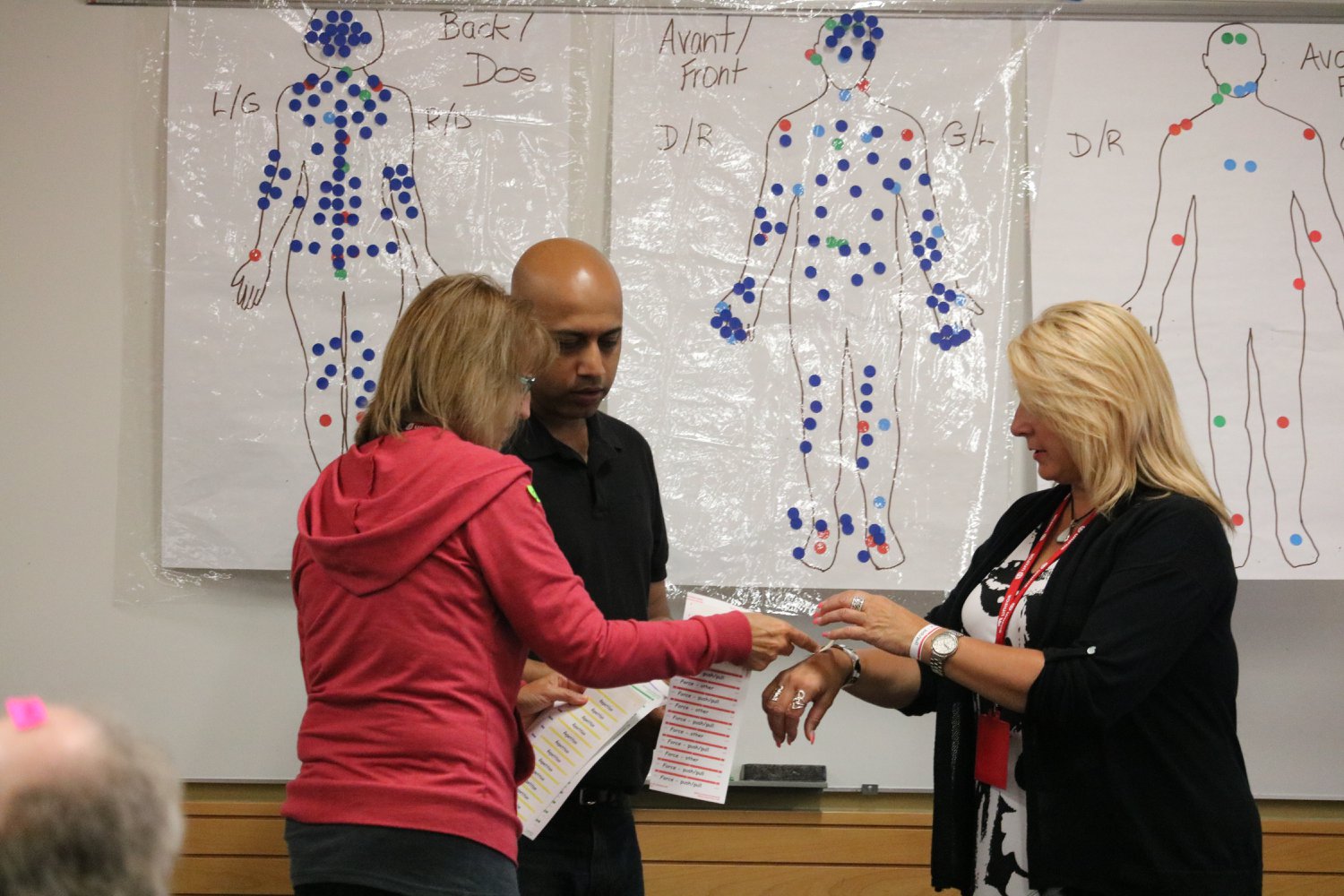 Unifor members participate in a health and safety course.